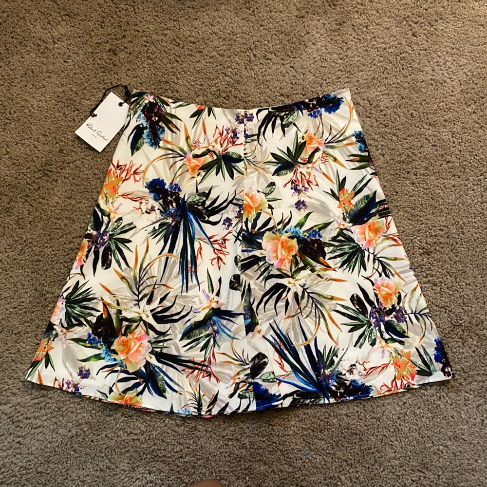 Robert Graham floral skirt. Brand new with tags.